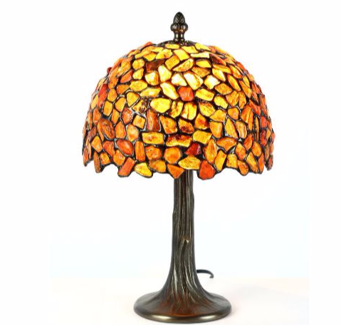 Producent lamp witrażowych w technice Tiffany. Lampy z kamienia i bursztynu
