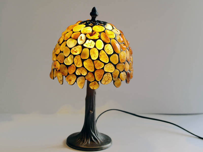 Lampa 20cm z karneolu, wykonana w technice Tiffany